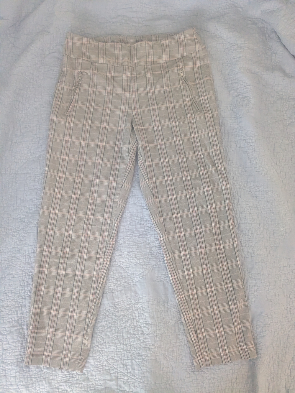 Zac & Rachel Gray Plaid Capris